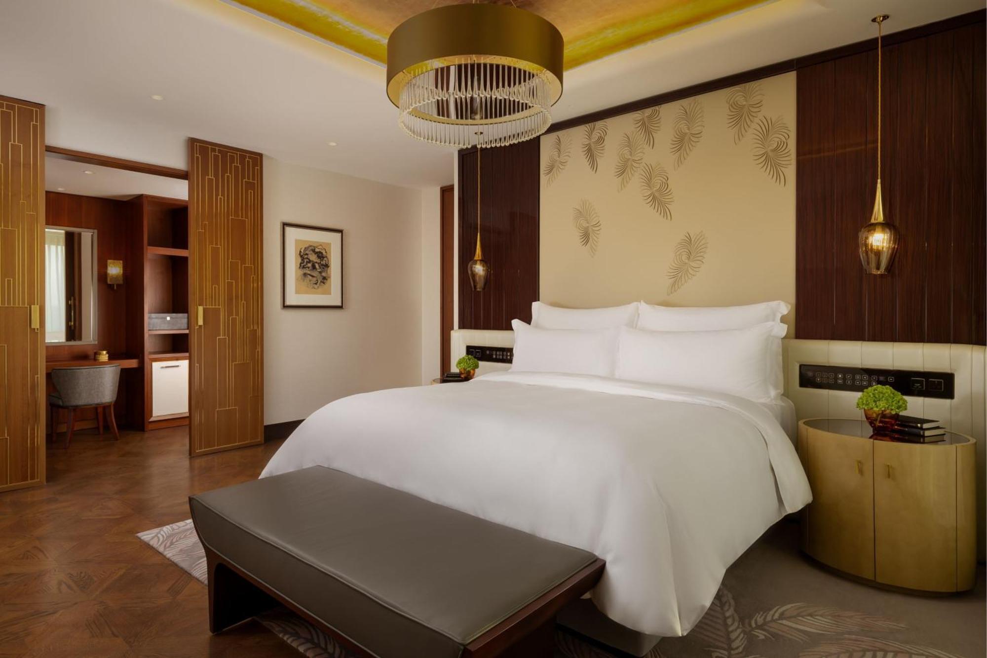 The Ritz-Carlton, Astana Hotell Eksteriør bilde